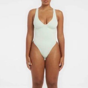 Riot Swim Liv One-Piece in Surf || XS || NEW